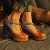 Vintage Sandalen mit offener Zehenpartie und T-förmiger Schnalle